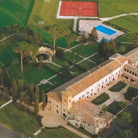 Hotel Relais San Clemente 4*